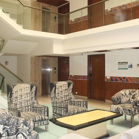 Hotel The Jk Нью-Дели Экстерьер фото